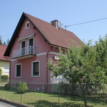 Modern Apartment With Garden Near The Petzen Ski Area In Eberndorf Carinthia Exterior photo
