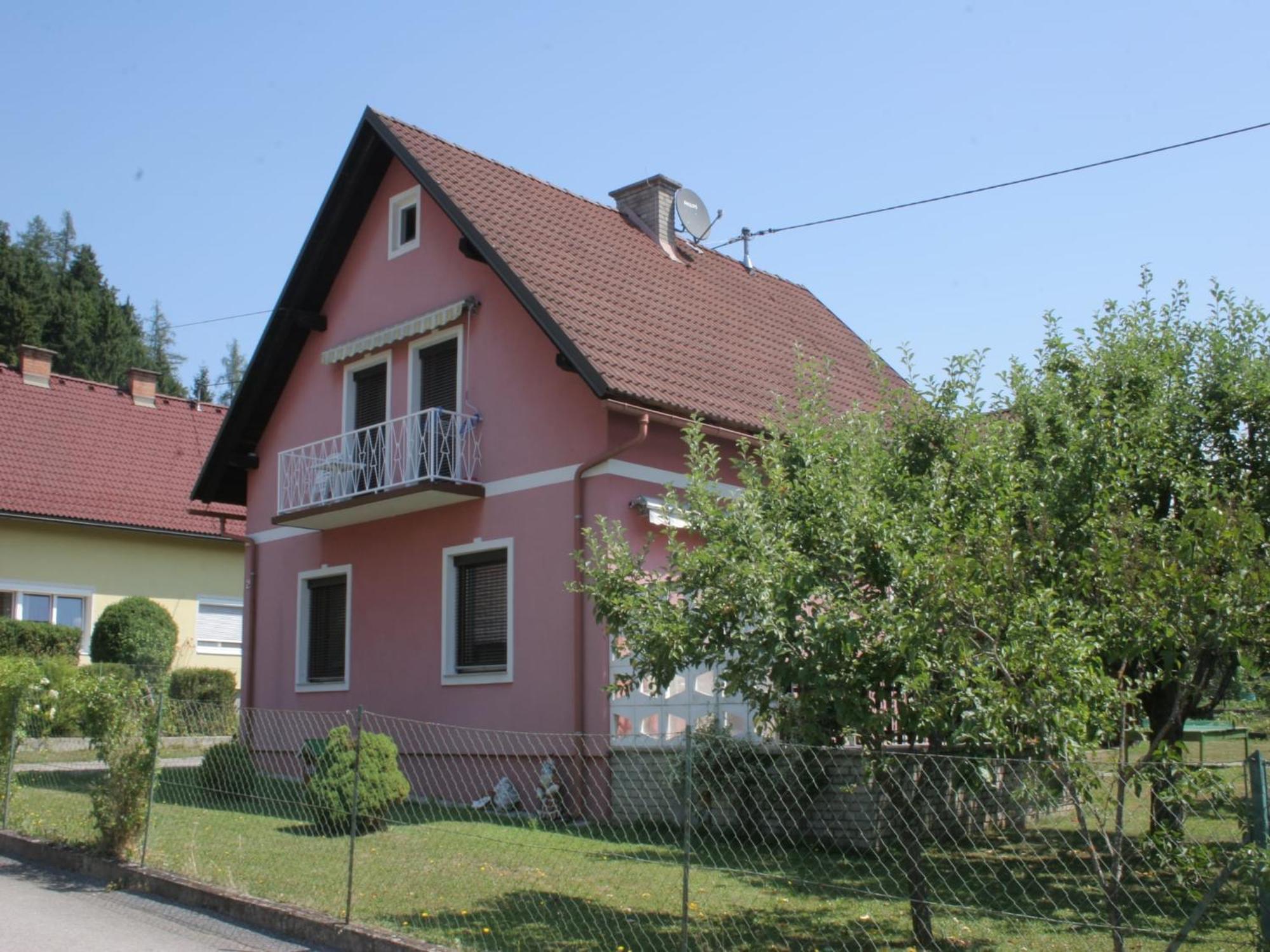 Modern Apartment With Garden Near The Petzen Ski Area In Eberndorf Carinthia Exterior photo